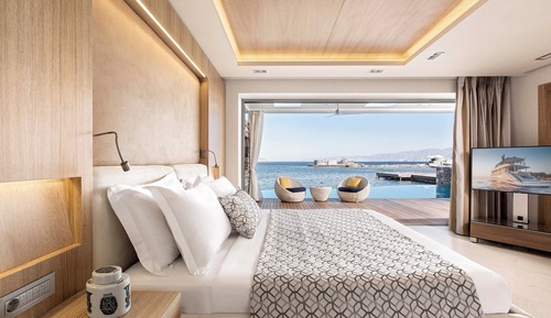 Presidential Bungalow Suite Waterfront Private Pool