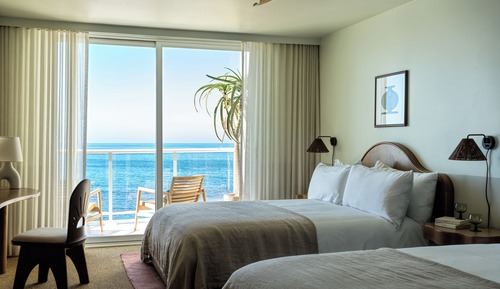 Habitación, 2 camas de matrimonio, balcón, vistas al mar