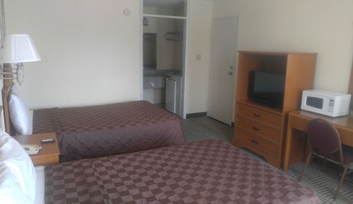 Habitación económica, 1 cama de matrimonio grande