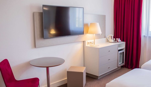 Habitación clásica con 2 camas individuales