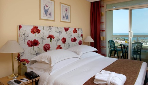 Habitación superior, 1 cama de matrimonio grande, vistas al mar