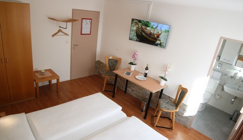 Habitación económica doble, 1 habitación, no fumadores, junto a la montaña