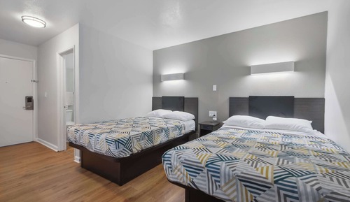 Habitación estándar, 2 camas dobles, fumadores