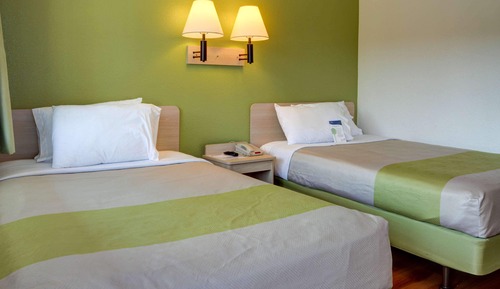 Habitación estándar, 2 camas dobles, no fumadores