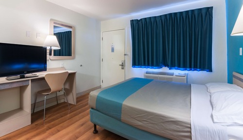 Habitación Deluxe, 1 cama de matrimonio, accesible para personas con discapacidad, no fumadores