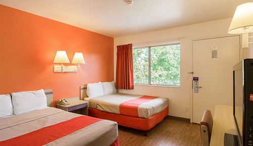 Habitación estándar, 2 camas dobles, no fumadores
