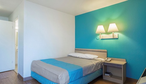 Suite estándar, 1 cama de matrimonio, accesible para personas con discapacidad, no fumadores