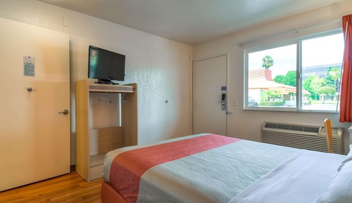 Habitación estándar, 1 cama de matrimonio, no fumadores