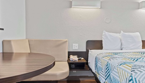 Habitación estándar, 1 cama de matrimonio, no fumadores