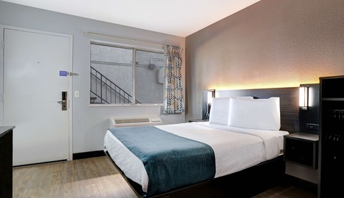Habitación estándar, 1 cama doble, accesible para personas con discapacidad, no fumadores