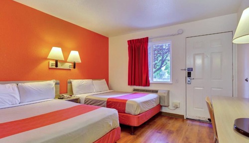 Habitación estándar, 2 camas dobles, no fumadores