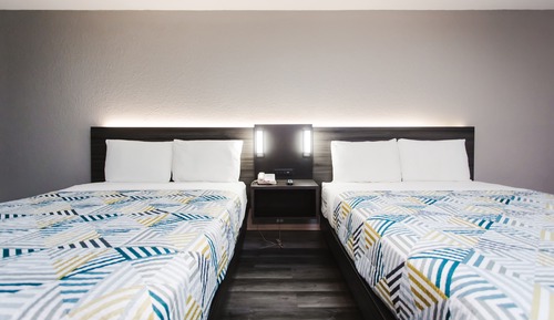 Habitación estándar, 2 camas de matrimonio, accesible para personas con discapacidad, no fumadores