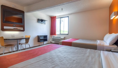 Habitación estándar, 2 camas de matrimonio, no fumadores, frigorífico y microondas