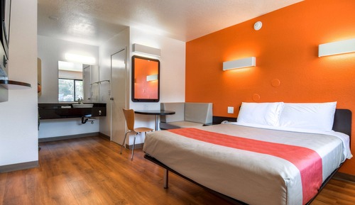 Habitación estándar, 1 cama de matrimonio, accesible para personas con discapacidad, no fumadores