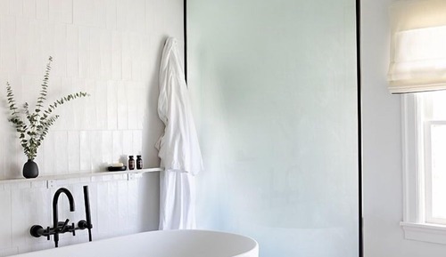 Suite (The Julia)