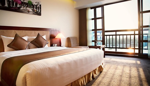 Habitación Deluxe, 1 cama de matrimonio grande, vistas al río