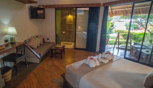 Habitación Deluxe doble, 1 cama de matrimonio, baño privado, vistas al complejo turístico