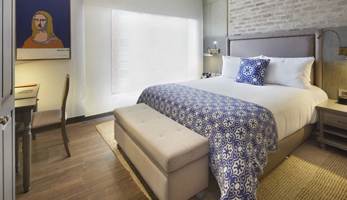 Habitación Deluxe, 1 cama de matrimonio grande, vistas a la ciudad
