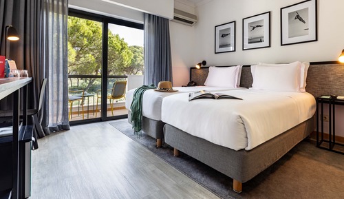 Habitación estándar con 1 cama doble o 2 individuales