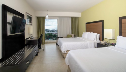 Habitación estándar, 2 camas de matrimonio, vistas a la ciudad