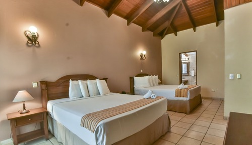 Habitación cuádruple superior, 2 camas de matrimonio