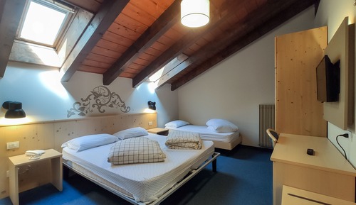Habitación triple (2 Adulti + 1 Bambino)
