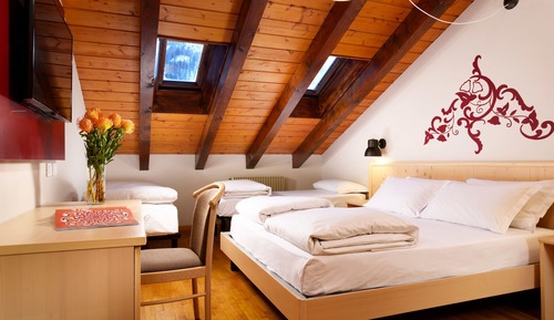 Habitación cuádruple (2 Adulti + 2 Bambini)