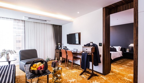 Suite (Twin, Styler installed)