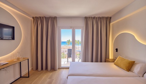 Habitación estándar doble, vistas a la piscina