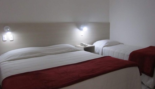 Quarto Economico Triplo