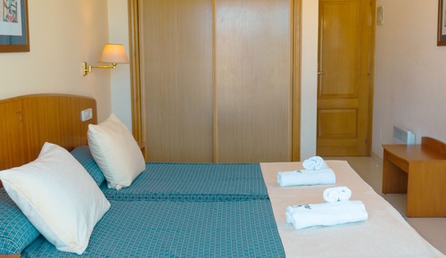 Habitación doble, vistas al jardín
