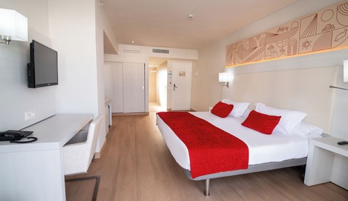 Habitación básica doble, balcón