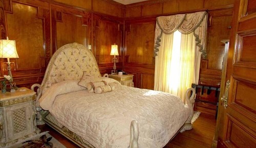 Habitación (Swan Song)
