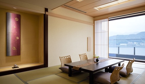 Habitación tradicional (Standard Room, High Floor)