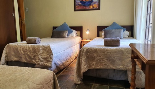 Tamboti 1 - Small family unit