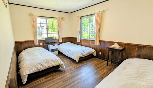 Triple Room with Shared Bathroom