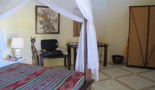 Habitación, vistas a la piscina (with AC)