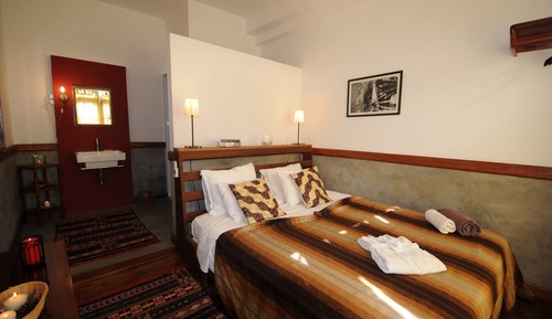 Room 10 - With private bathroom inside - First Floor