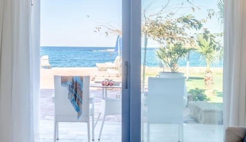 Estudio Deluxe, vistas al mar, planta baja (pool front)