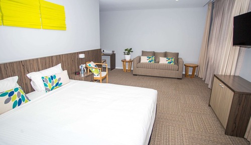 Habitación familiar, 1 cama de matrimonio grande con sofá cama, vistas al lago