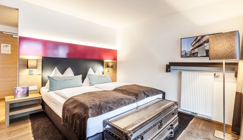 Habitación Premium doble, 1 cama de matrimonio grande, balcón, vistas a la ciudad