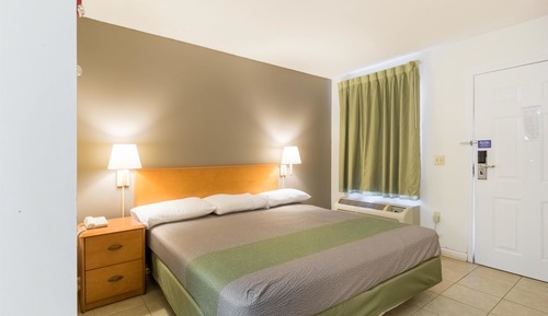 Habitación estándar, 1 cama de matrimonio grande, accesible para personas con discapacidad