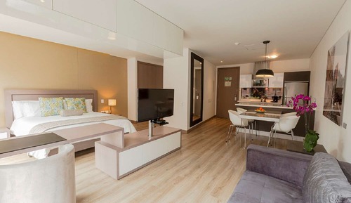 Loft (Emerald)