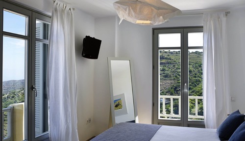 Villa familiar, vistas al mar