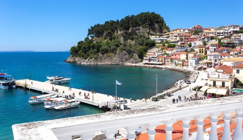 Estudio, vistas al mar