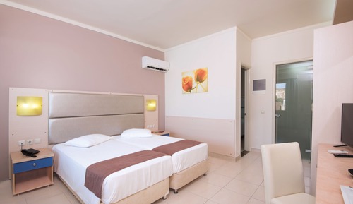 Habitación familiar, piscina privada