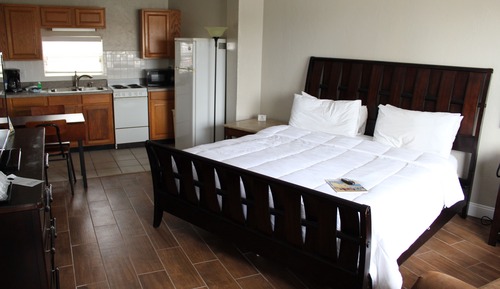 Habitación básica, 1 cama de matrimonio grande