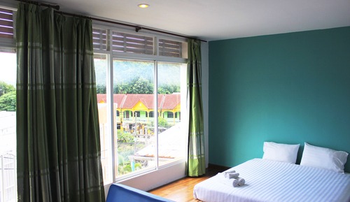 Habitación City, 1 cama de matrimonio con sofá cama, no fumadores, vistas a la ciudad