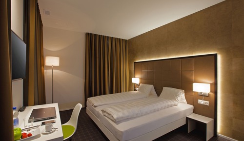 Habitación Confort con 1 cama doble o 2 individuales