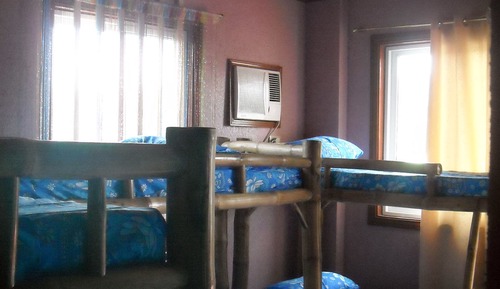Dormitorio compartido, dormitorio mixto (Room A)